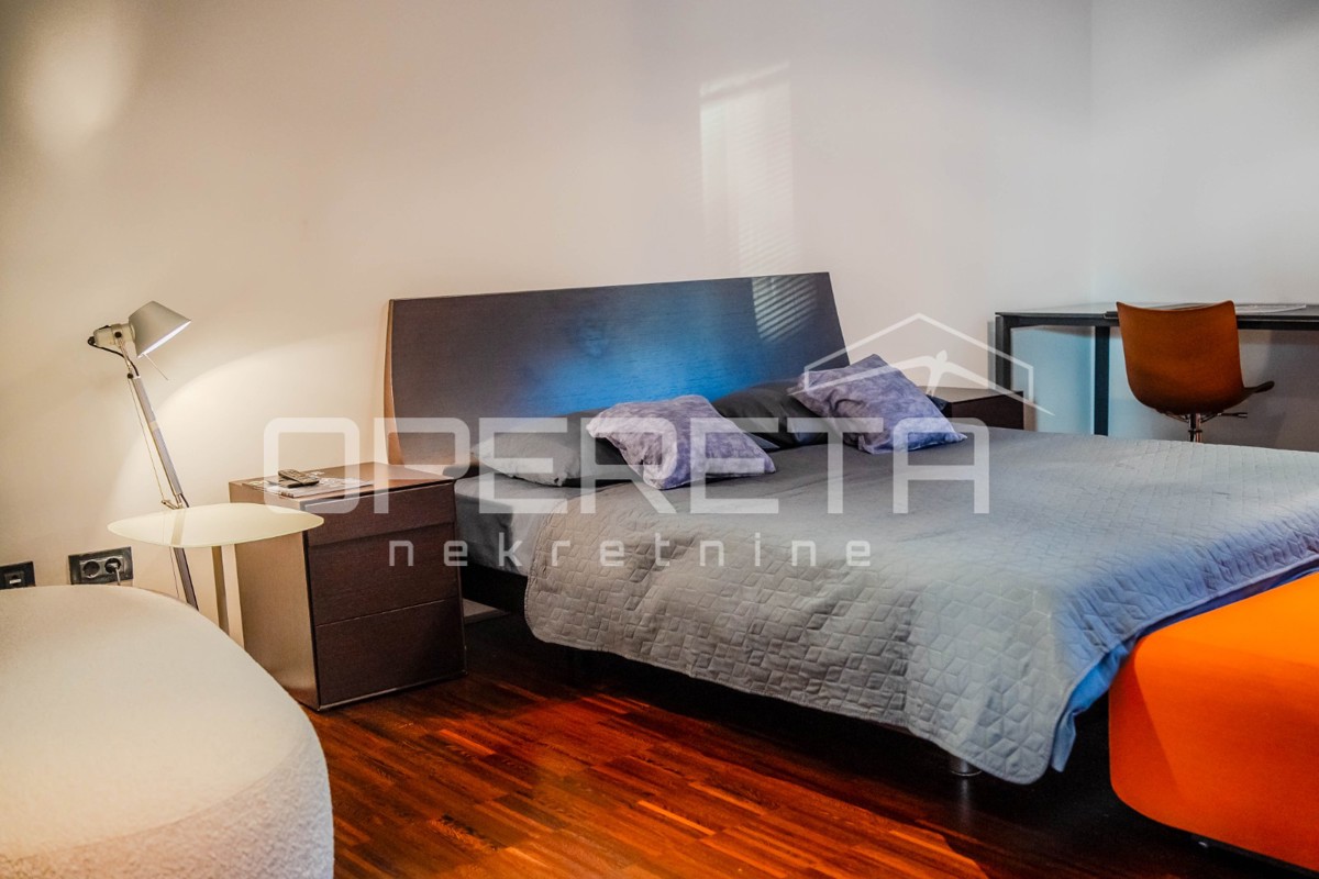 Prodaja, Ured, Centar, Centar, 602m2