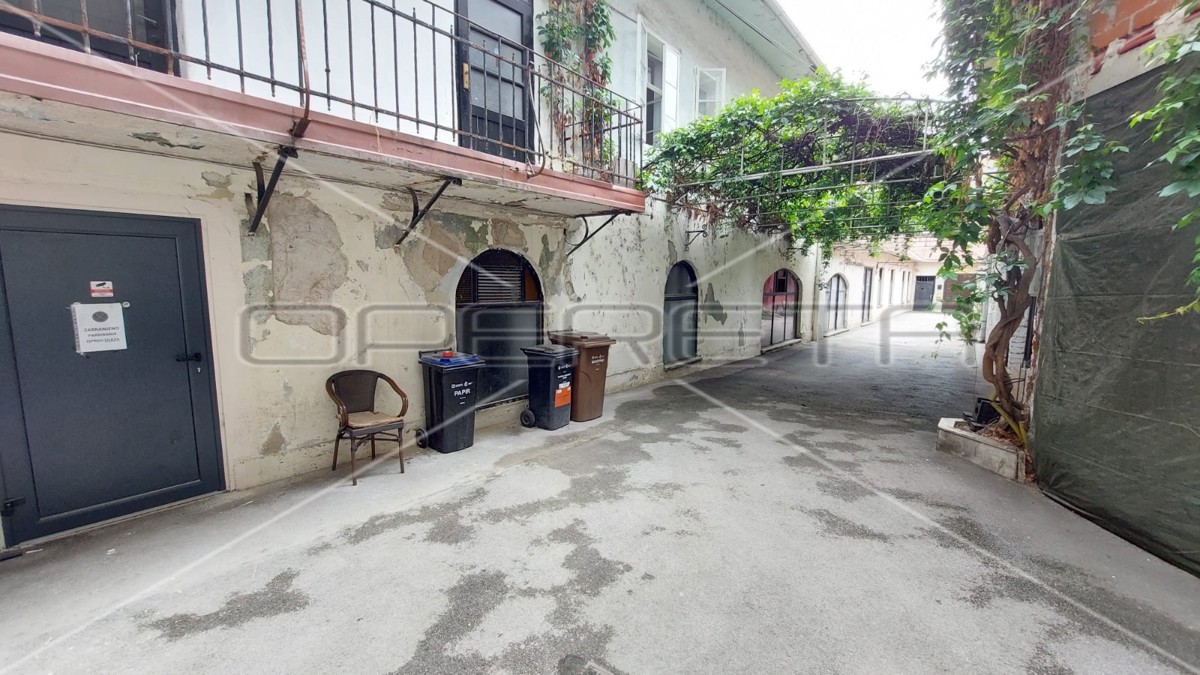 Prodaja, Ulični lokal, Centar, Ilica kod Cvjetnog trga, 316m2