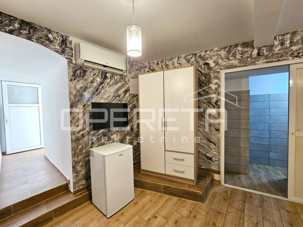 Vela Varoš, center Splita – Poslovni prostor s turističnim potencialom