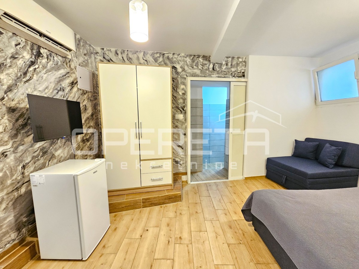 Vela Varoš, center Splita – Poslovni prostor s turističnim potencialom