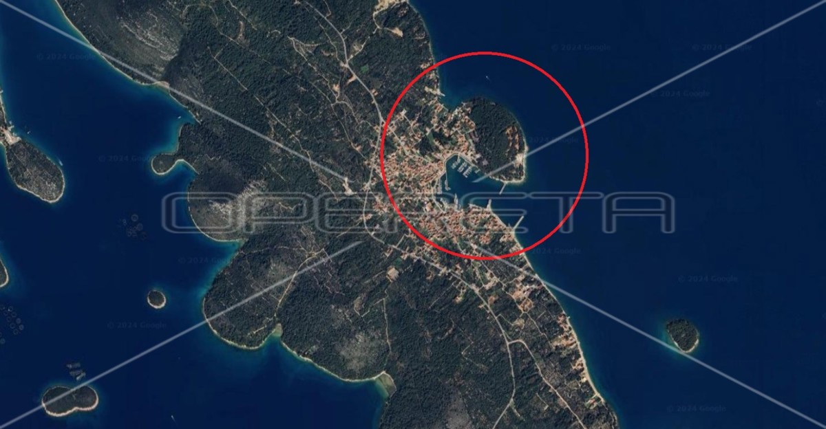 KUKLJICA, OTOK UGLJAN (BLIZU ZADRA), na novo prenovljeni apartmaji