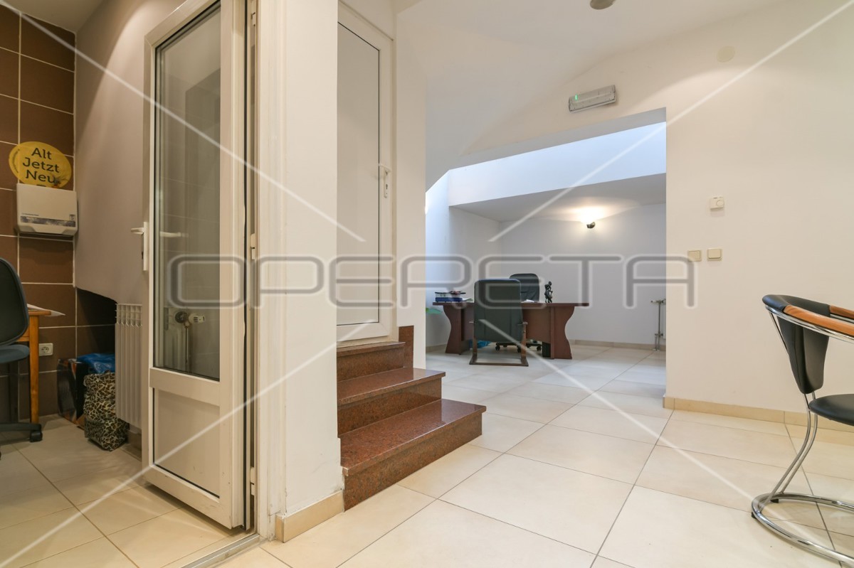 Prodaja, Ured, Centar, Hercegovačka ulica , 122m2