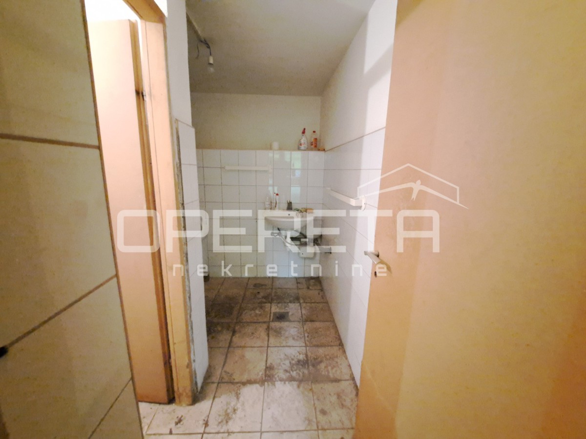 Prodaja, Hala-Skladište, Cvjetno naselje, Savska cesta, 206m2