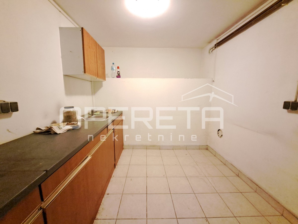 Prodaja, Hala-Skladište, Cvjetno naselje, Savska cesta, 206m2