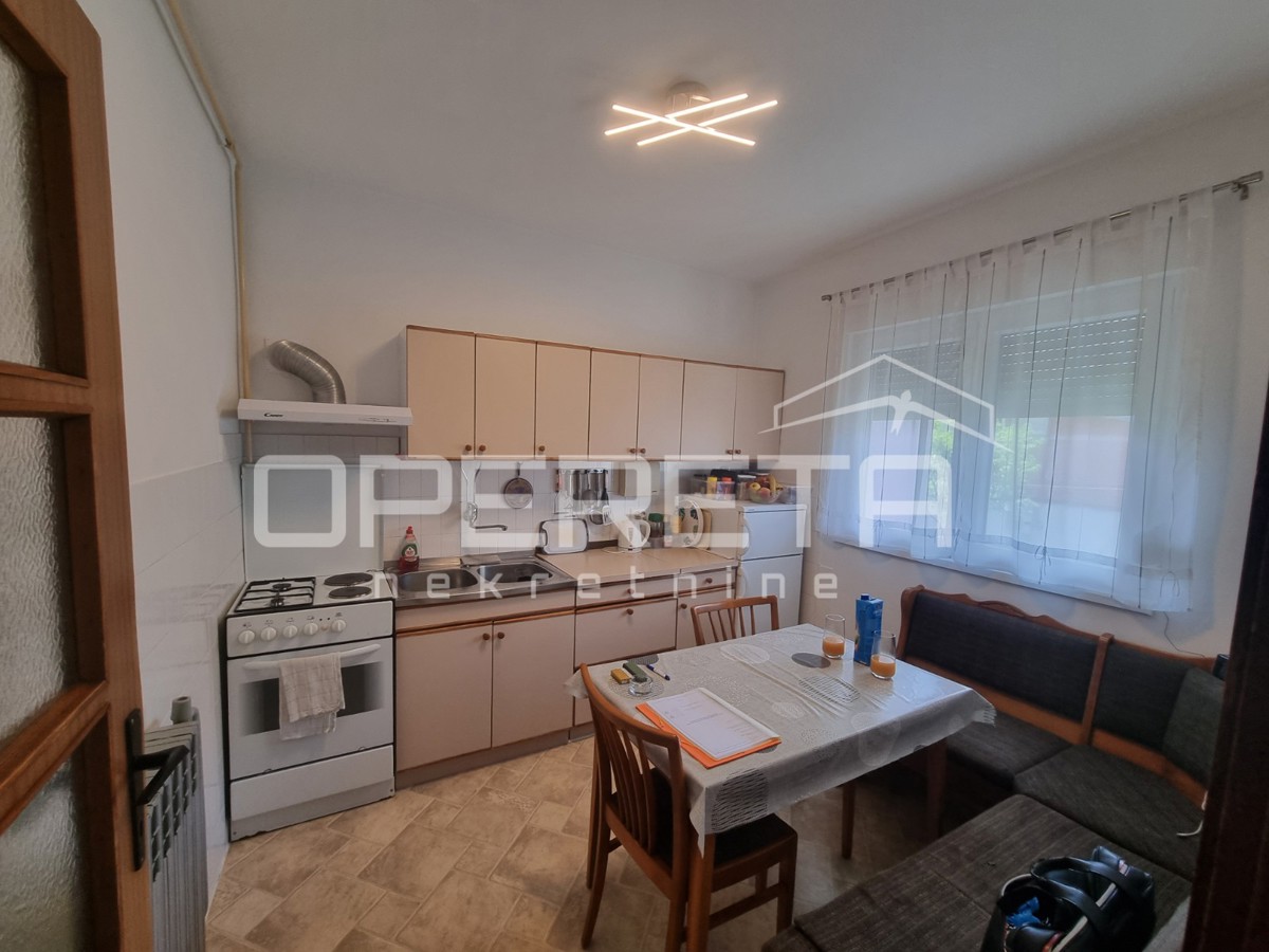 Prodaja, Hiša, Vrapče, Vrapčanska ulica, Samostojeća, 250m2