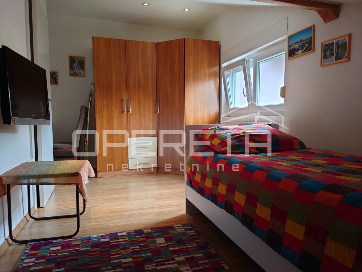 Prodaja, Hiša, Vrapče, Vrapčanska ulica, Samostojeća, 250m2