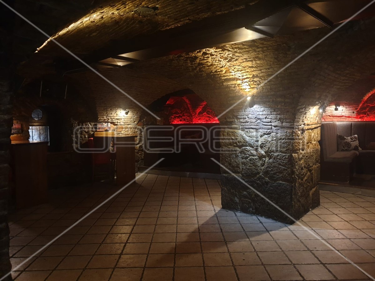 Prodaja, Ulični lokal, Senj, Obala dr Franje Tuđmana, 219m2