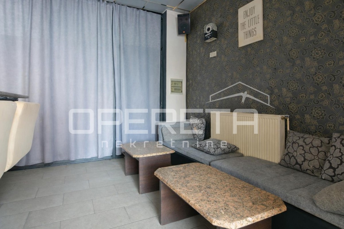 Poslovni prostor s teraso in skladiščem, tržnica in center Oroslavja