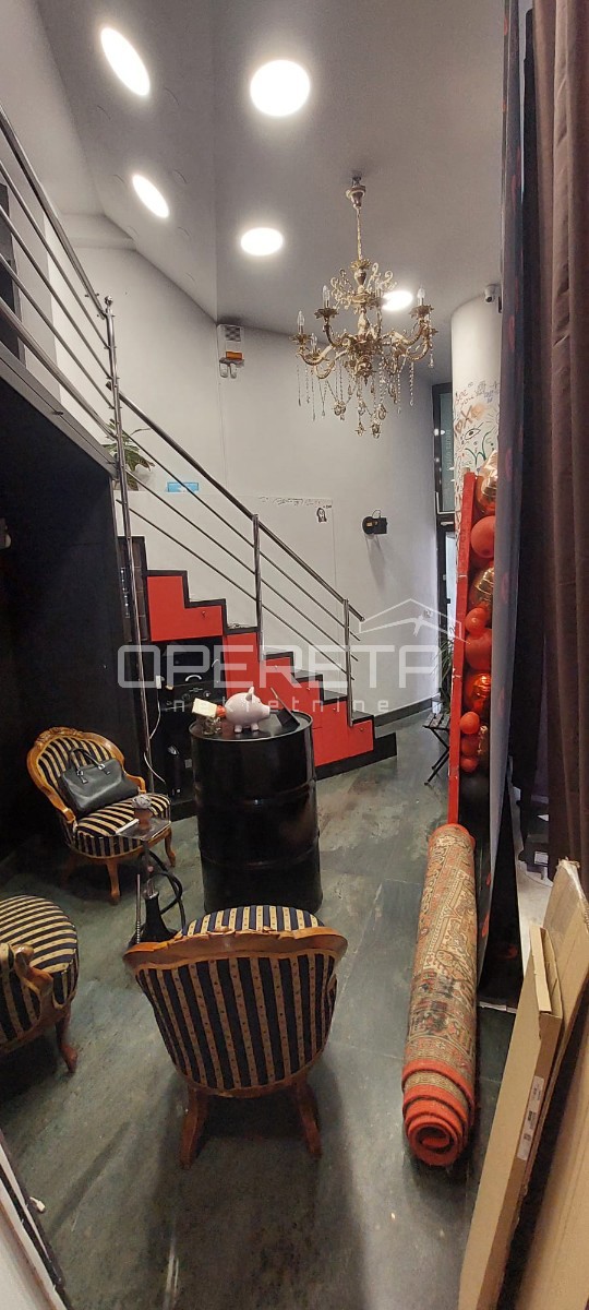 Prodaja, Poslovna zgrada, Centar, Petrinjska, 20m2