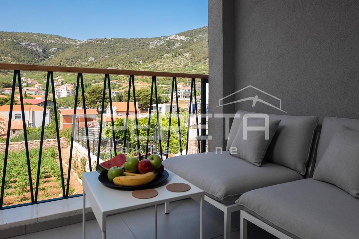 Prodaja, Hiša, Komiža, Čikolina stroda, Samostojeća, 120m2