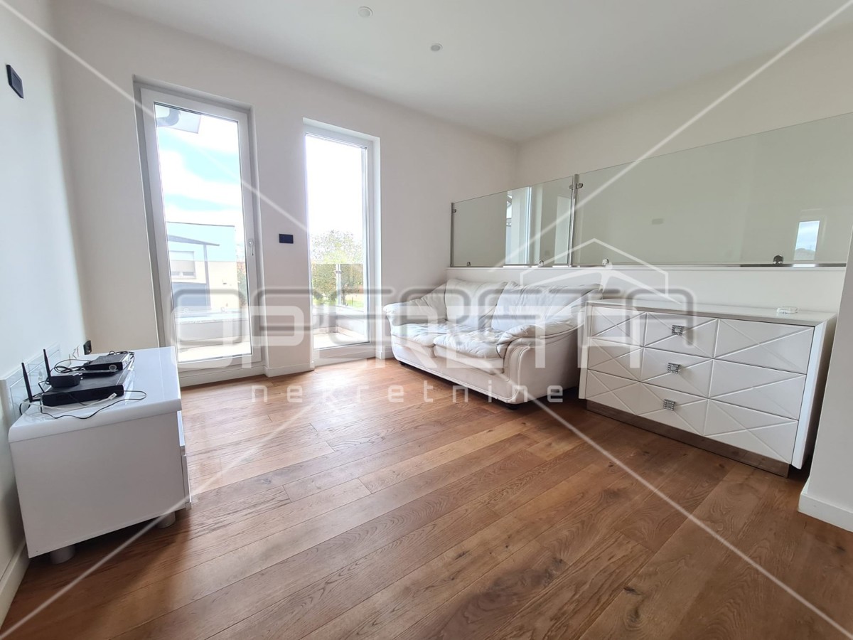 Prodaja, Hiša, Blato, Jurja Njavre, Dvojni objekt, 323m2