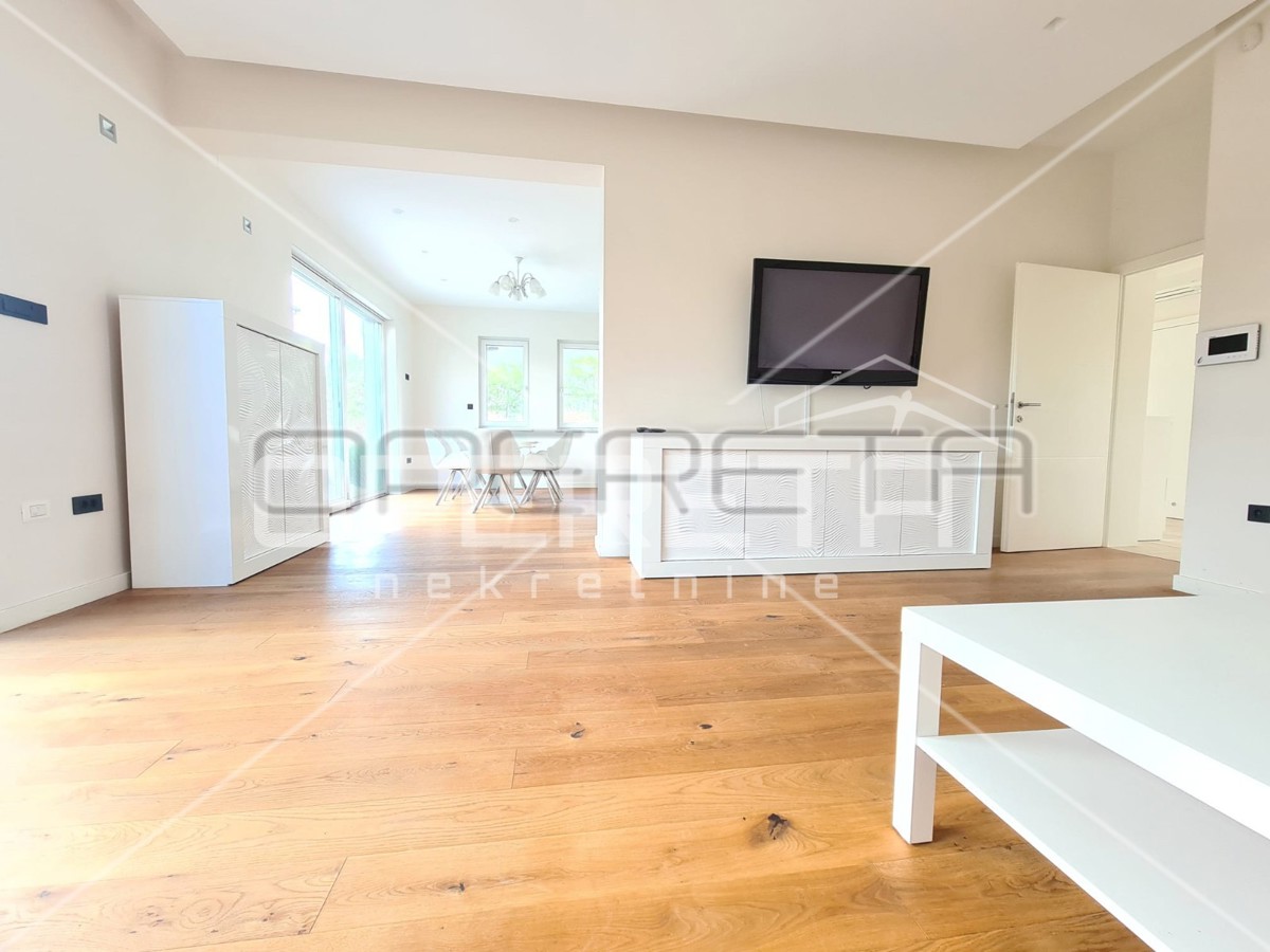 Prodaja, Hiša, Blato, Jurja Njavre, Dvojni objekt, 323m2