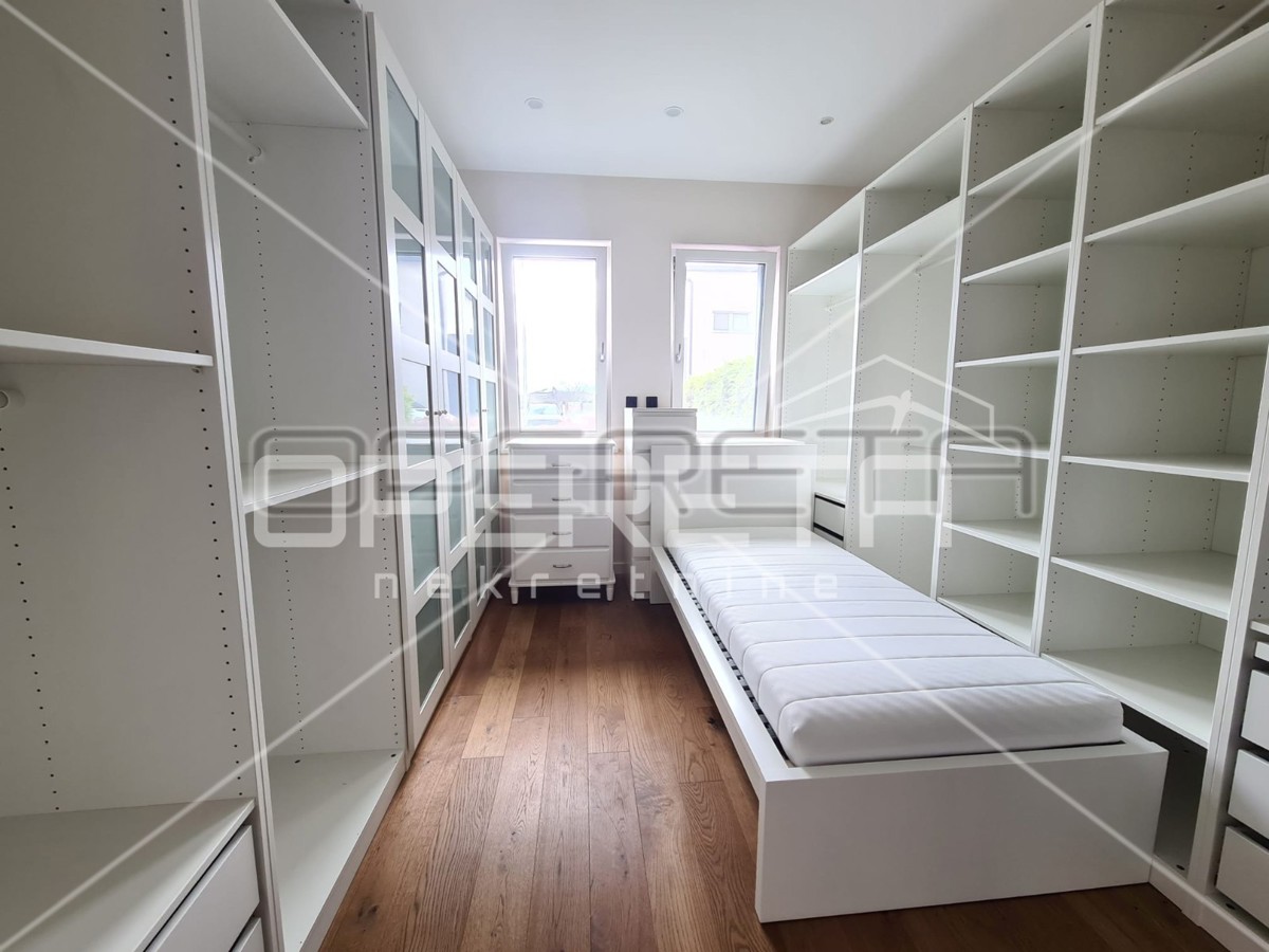 Prodaja, Hiša, Blato, Jurja Njavre, Dvojni objekt, 323m2