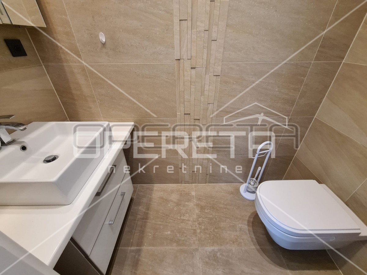 Prodaja, Hiša, Blato, Jurja Njavre, Dvojni objekt, 323m2