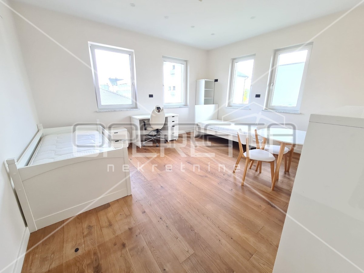 Prodaja, Hiša, Blato, Jurja Njavre, Dvojni objekt, 323m2