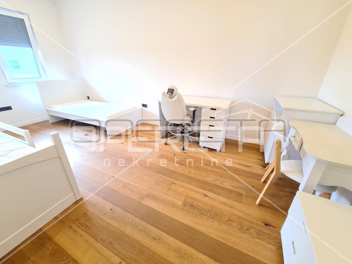 Prodaja, Hiša, Blato, Jurja Njavre, Dvojni objekt, 323m2