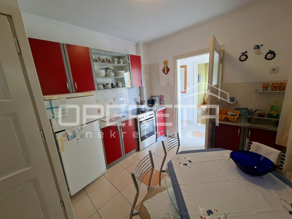 Prodaja, Hiša, Mahićno, Mahićno, Samostojeća, 90m2