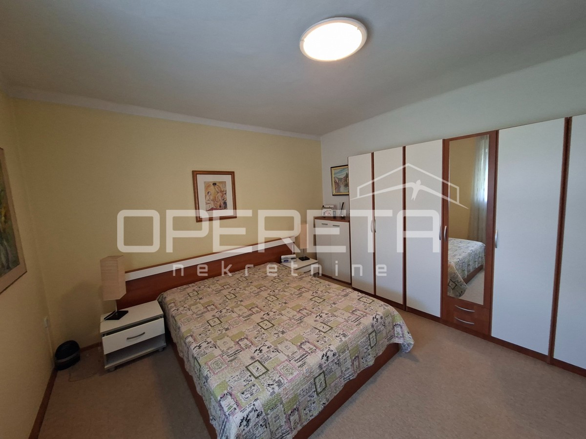 Prodaja, Hiša, Mahićno, Mahićno, Samostojeća, 90m2