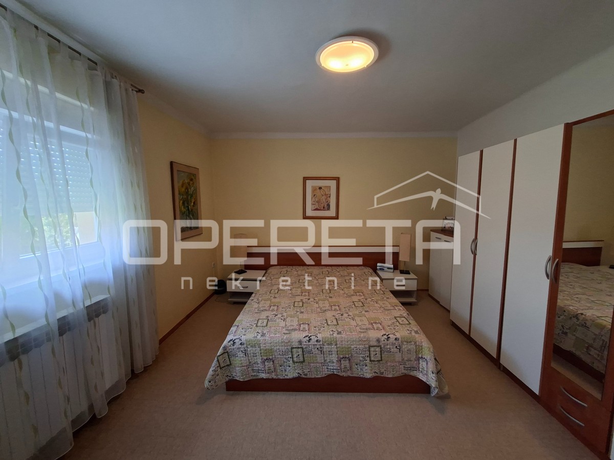 Prodaja, Hiša, Mahićno, Mahićno, Samostojeća, 90m2