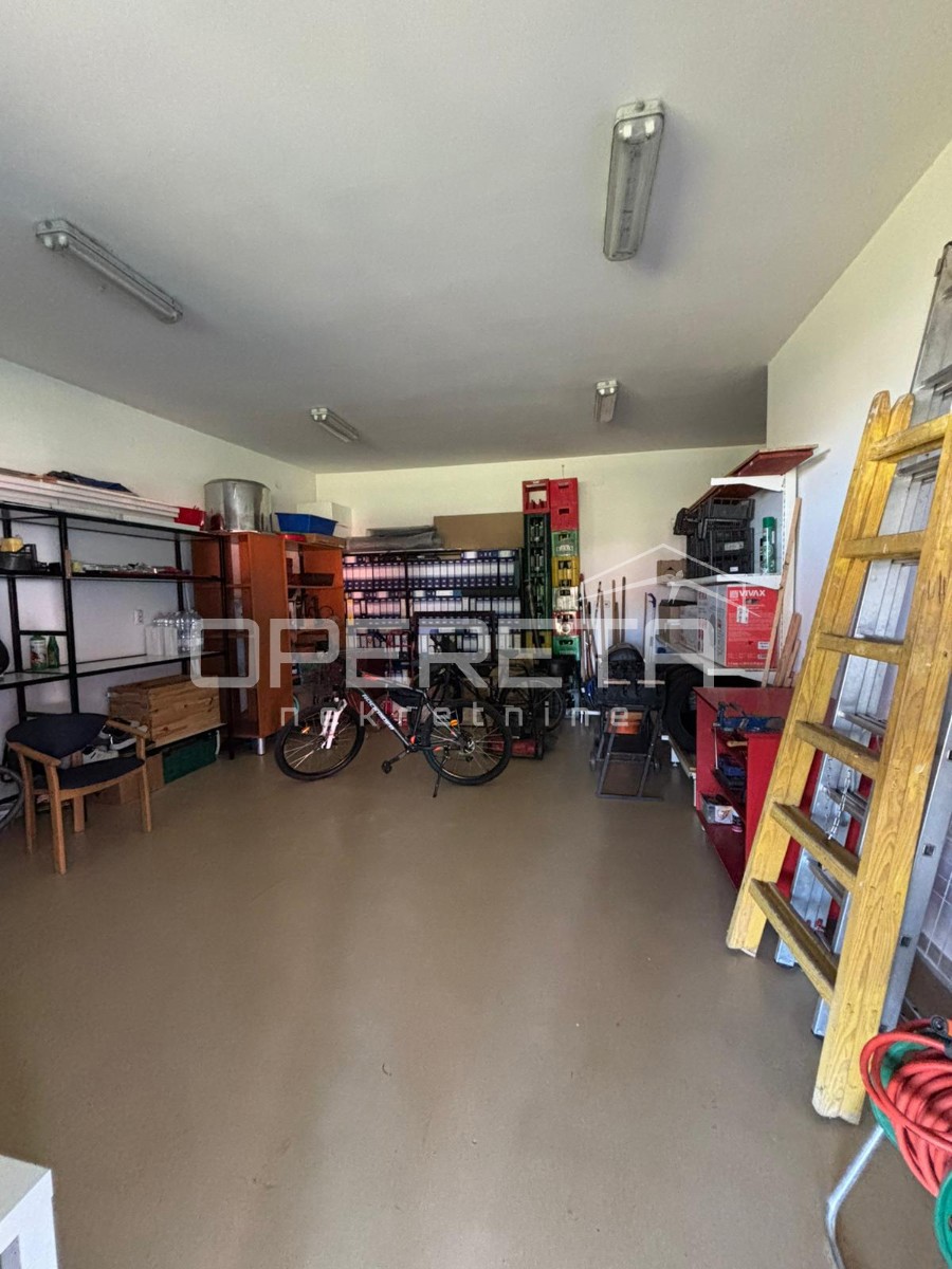 Prodaja, Poslovna zgrada, Bartolovec, Bartolovec, 568m2