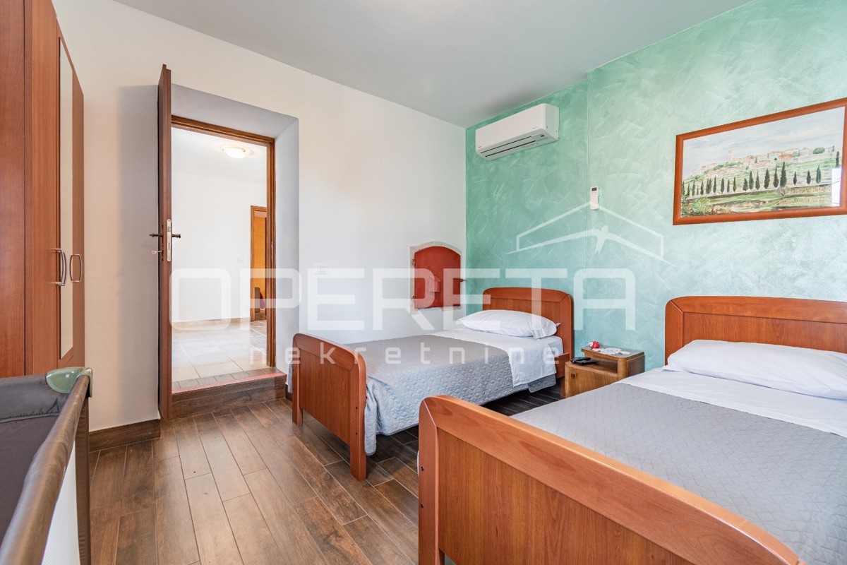 Istra, območje Buj - avtentična kamnita hiša