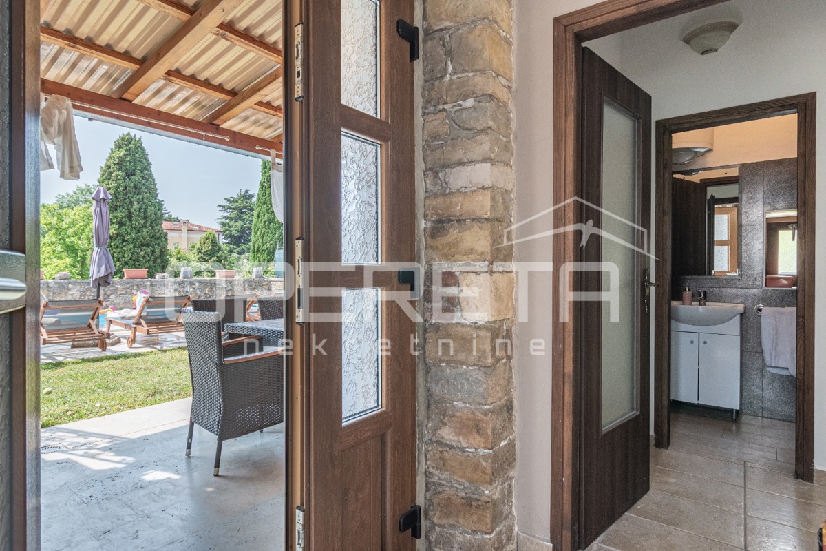 Istra, območje Buj - avtentična kamnita hiša