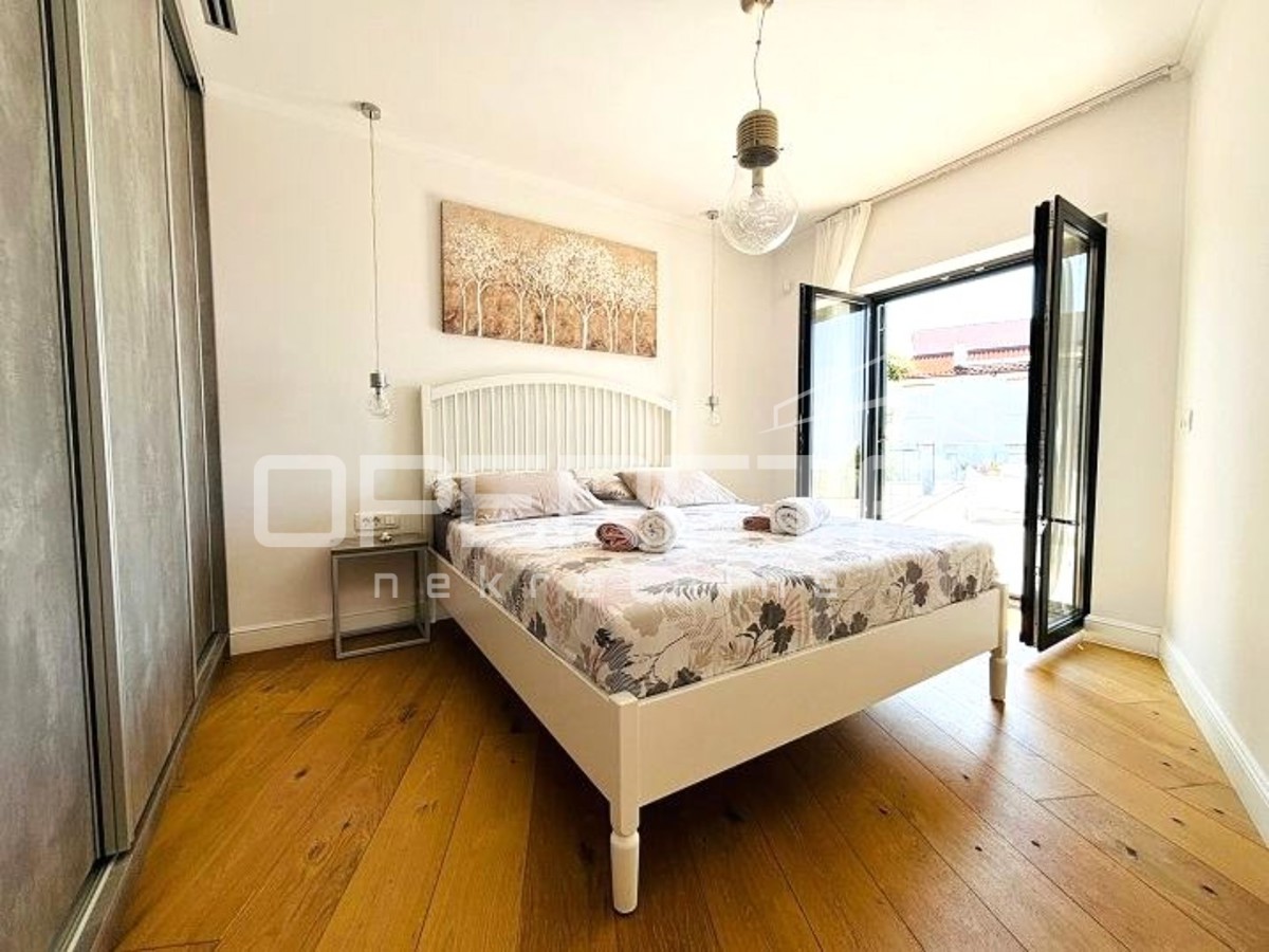 Prodaja, Hiša, Pag, Jakišnica , Samostojeća, 240m2