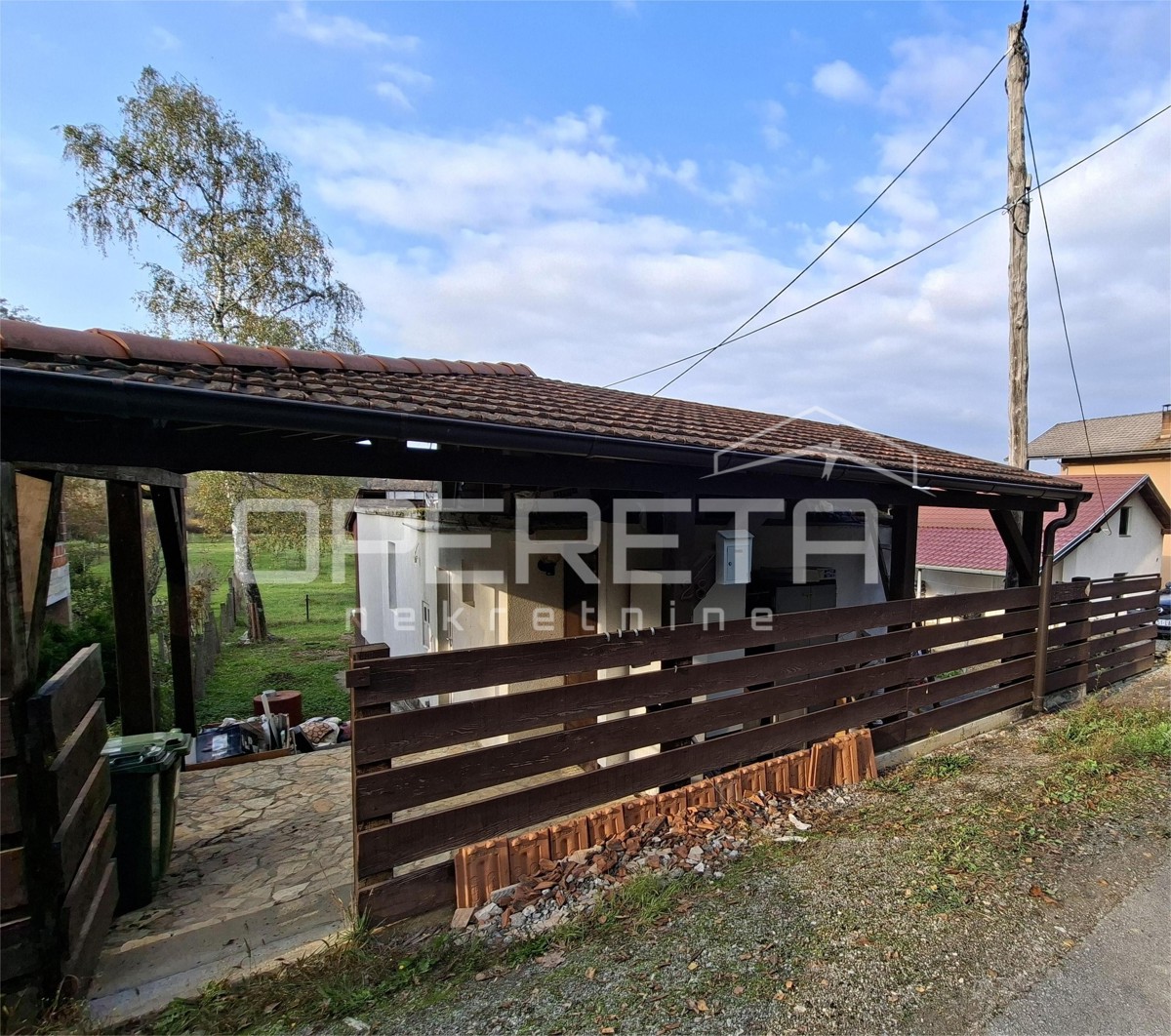 Prodaja, Hiša, Lasinja, Jamnička, Samostojeća, 57m2