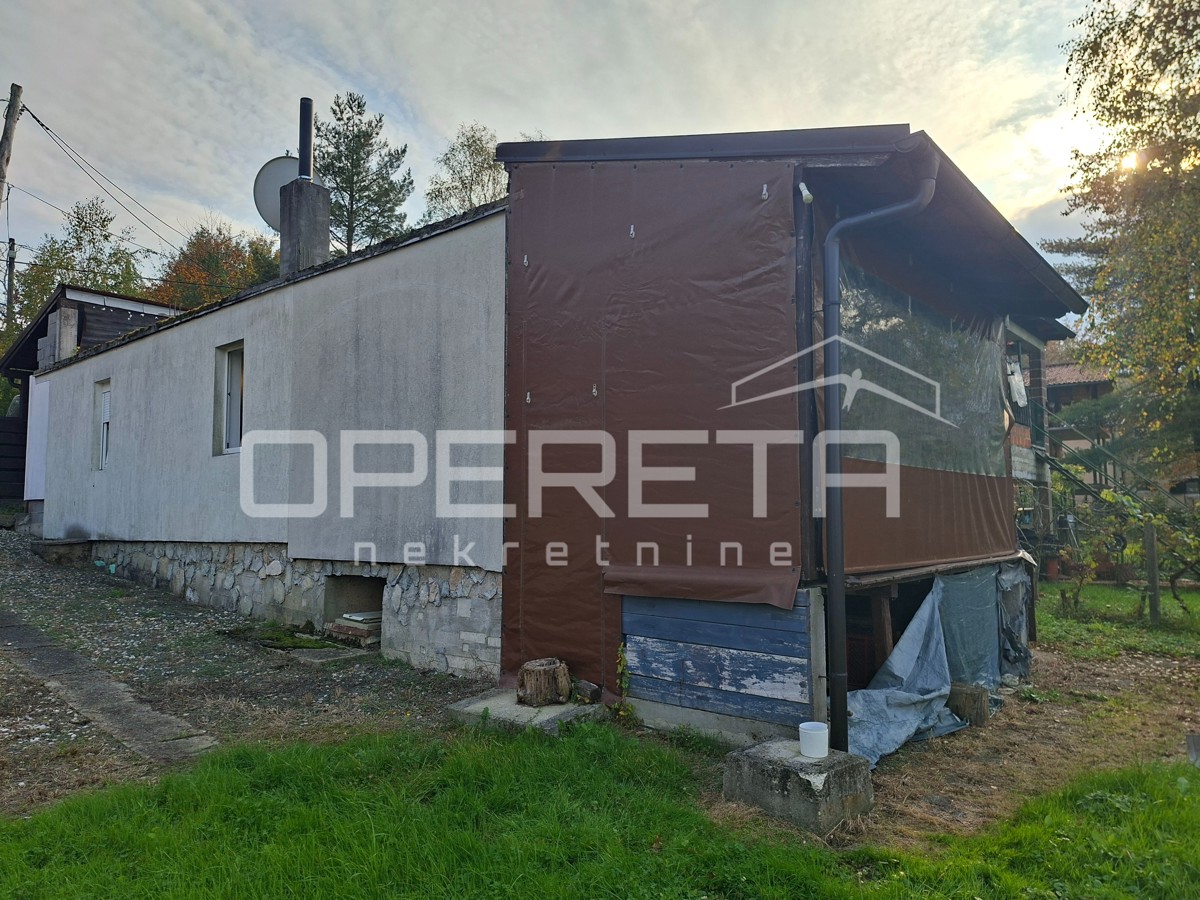 Prodaja, Hiša, Lasinja, Jamnička, Samostojeća, 57m2