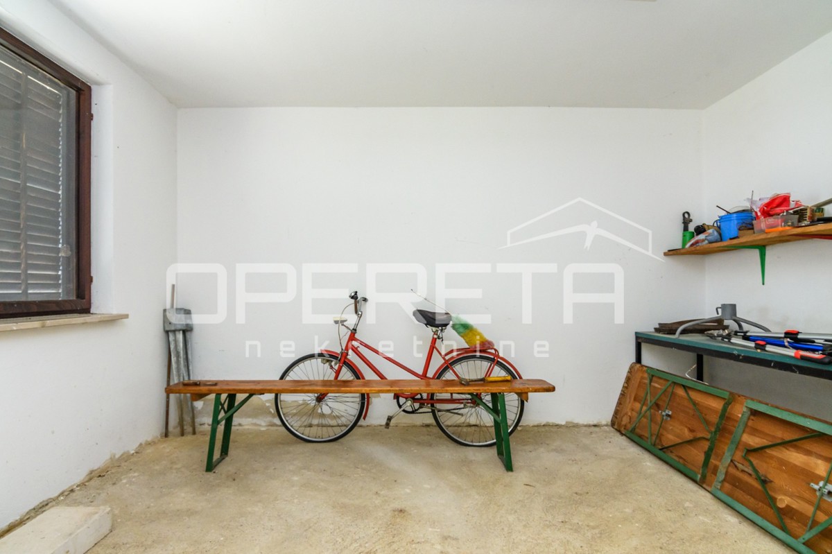 Prodaja, Hiša, Oroslavje, Andraševec, Samostojeća, 147m2