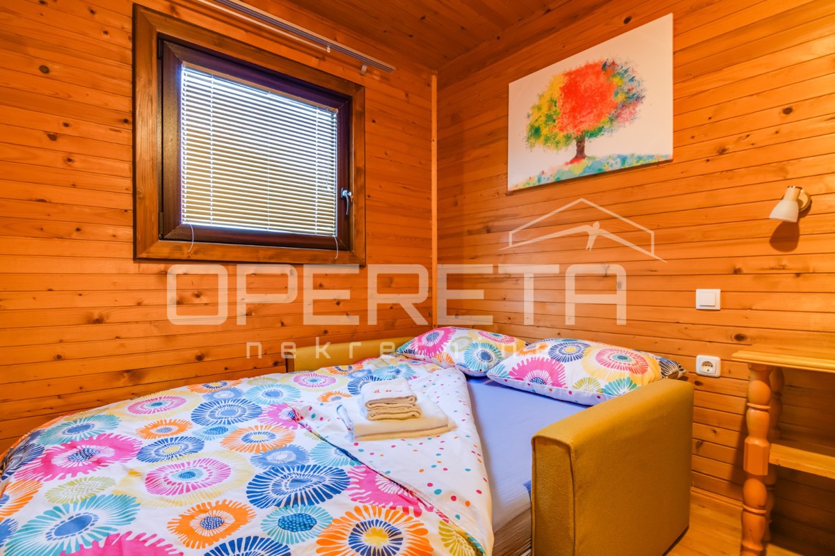 Prodaja, Hiša, Zlatar Bistrica, Veliki Komor 14d, Samostojeća, 330m2