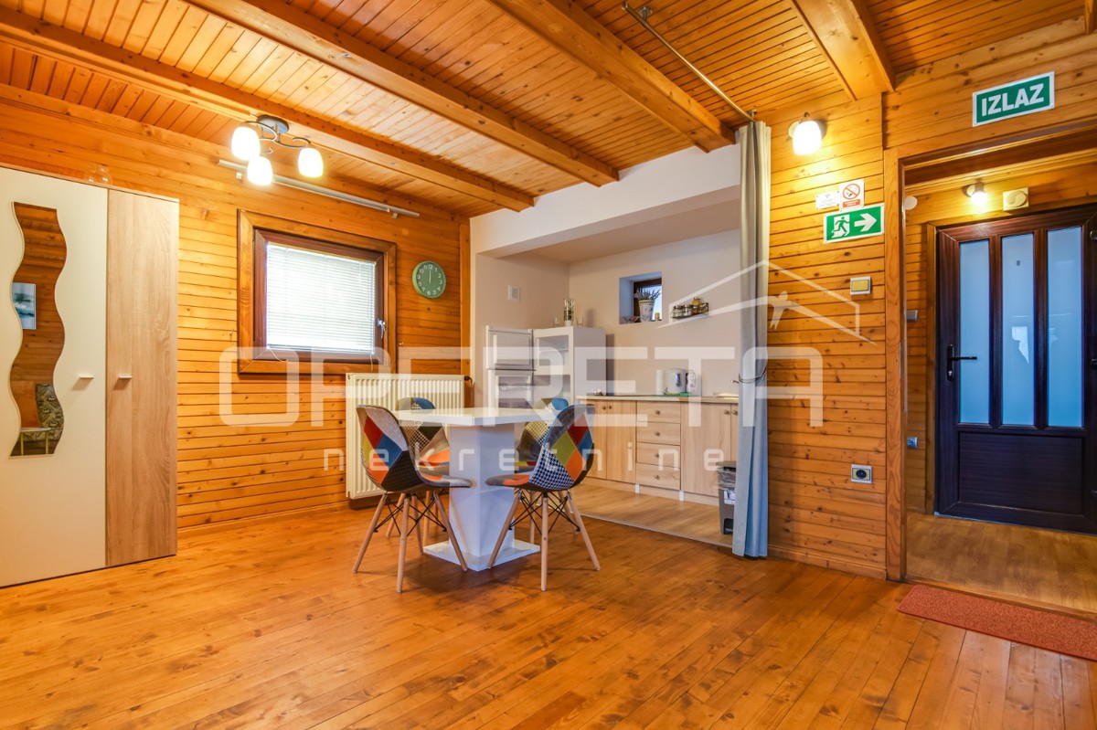 Prodaja, Hiša, Zlatar Bistrica, Veliki Komor 14d, Samostojeća, 330m2