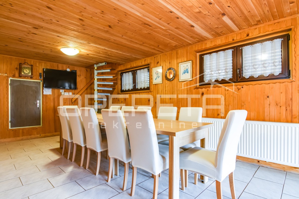 Prodaja, Hiša, Zlatar Bistrica, Veliki Komor 14d, Samostojeća, 330m2