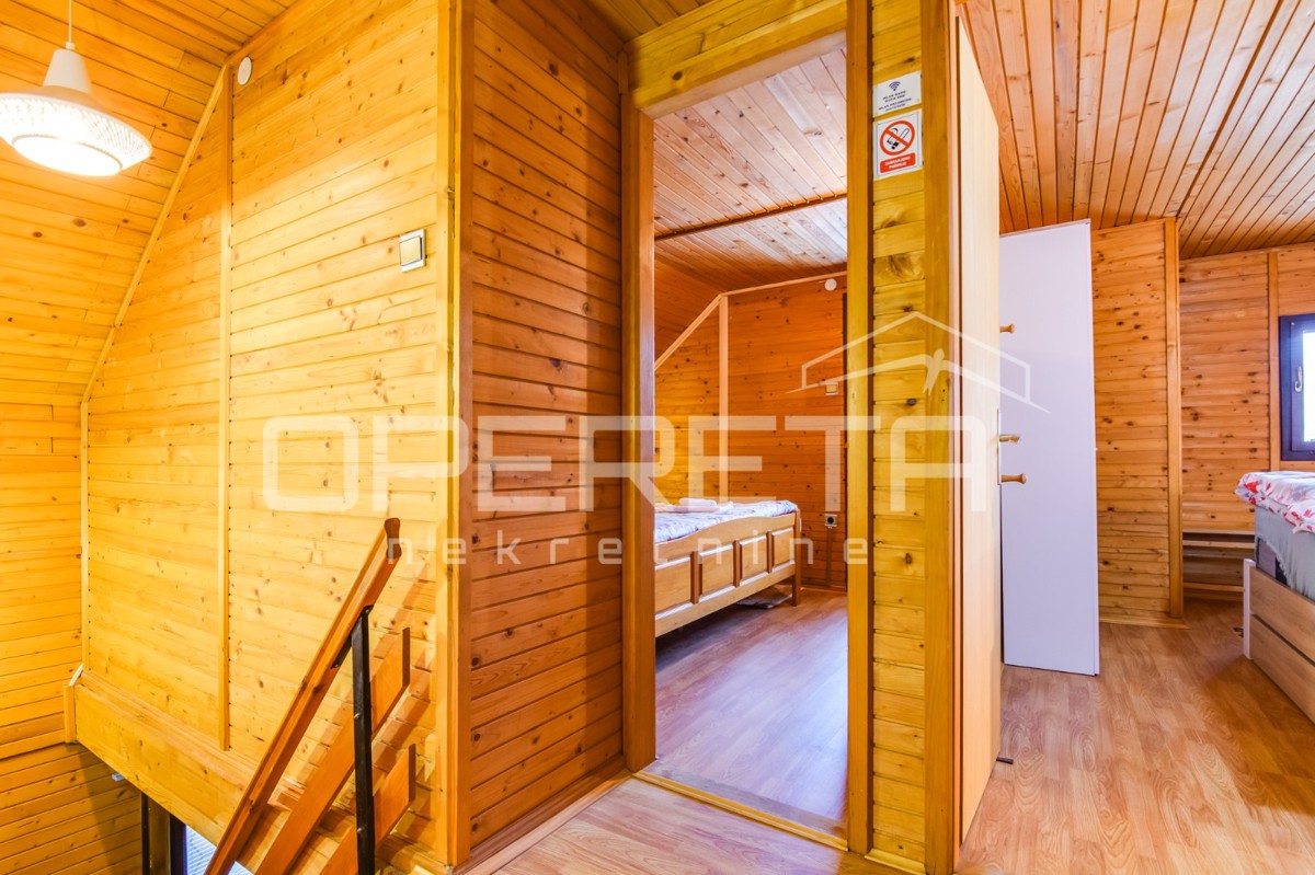 Prodaja, Hiša, Zlatar Bistrica, Veliki Komor 14d, Samostojeća, 330m2