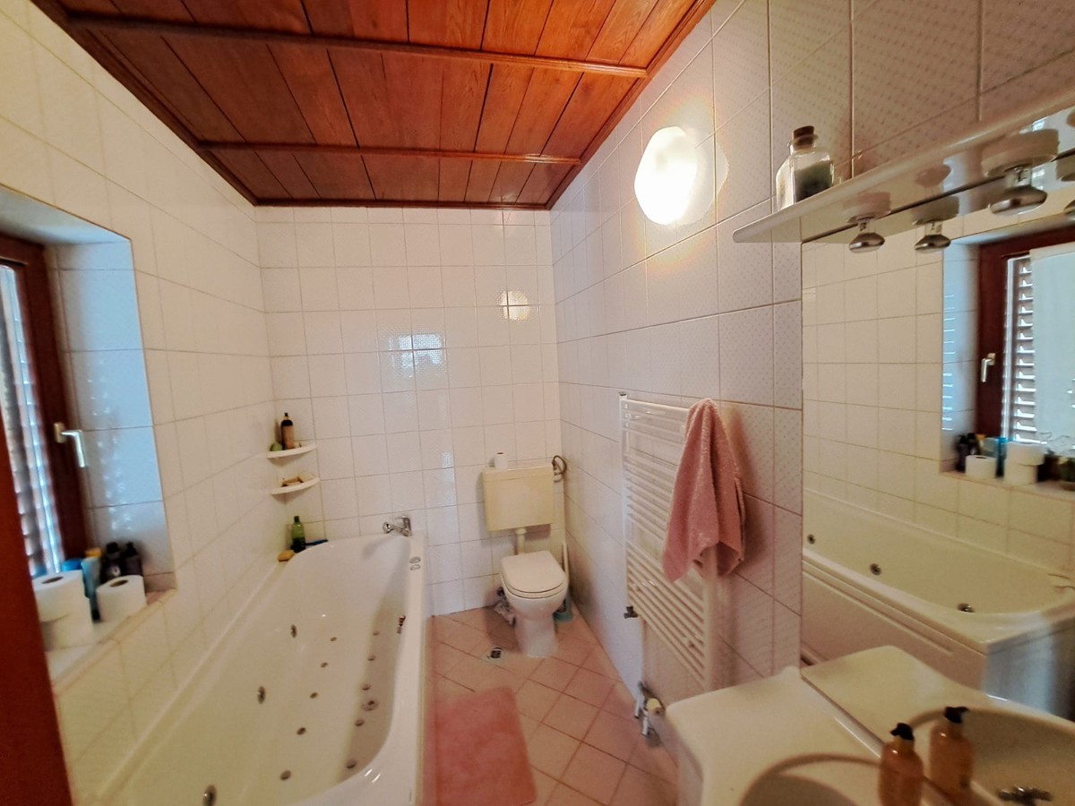 Prodaja, Hiša, Baići, Vukova Gorica, Samostojeća, 190m2