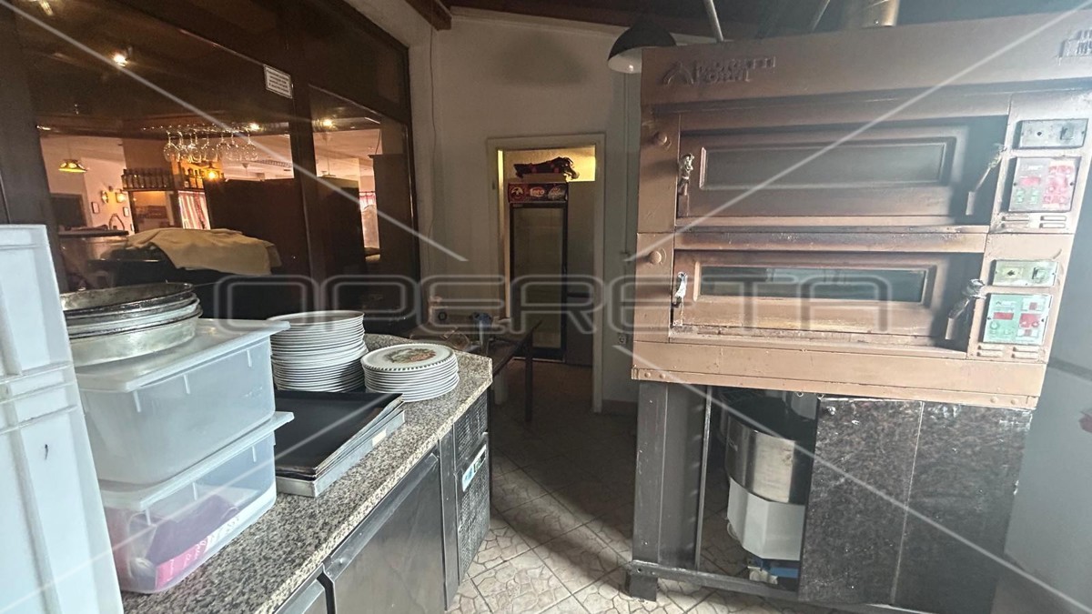 Prodaja, Ulični lokal, Sesvete, Varaždinska cesta 54, 231m2