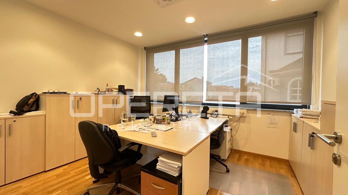 Prodaja, Ured, Slavonski Brod, Ljudevita Gaja, 229m2