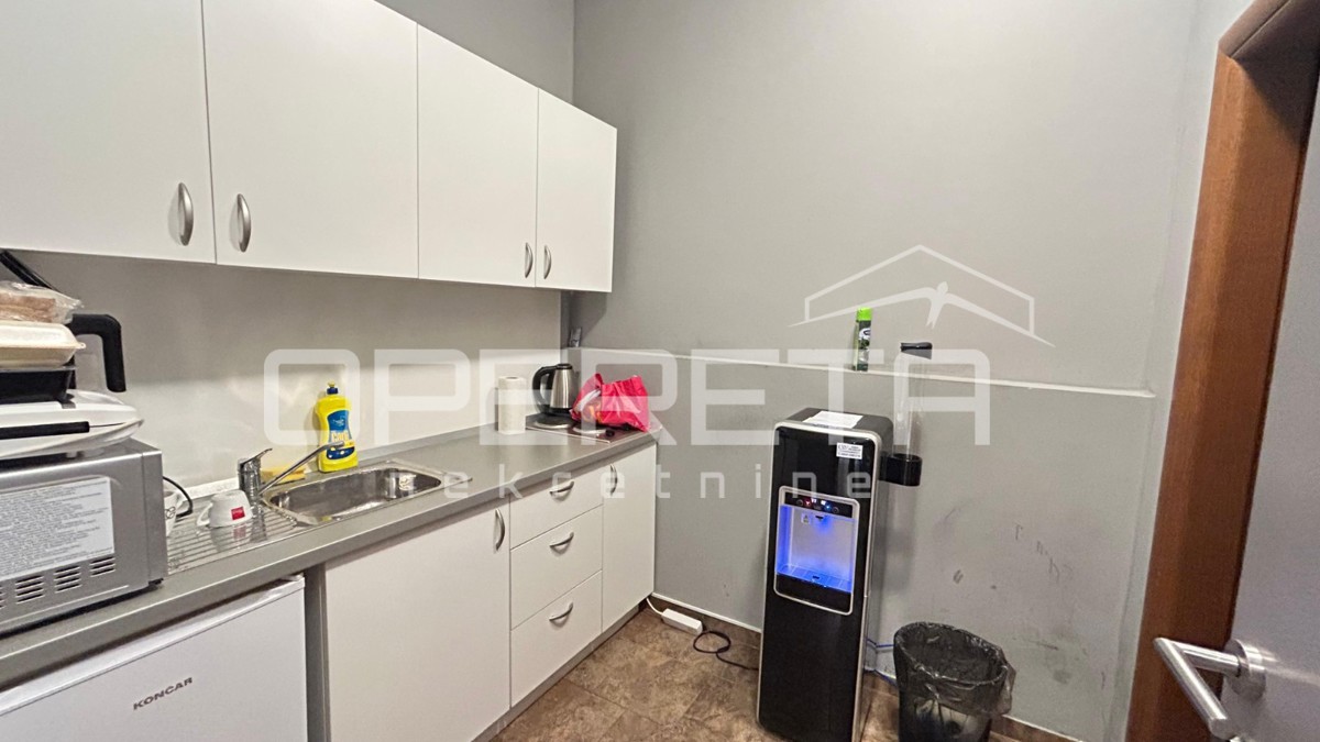 Prodaja, Ured, Slavonski Brod, Ljudevita Gaja, 229m2