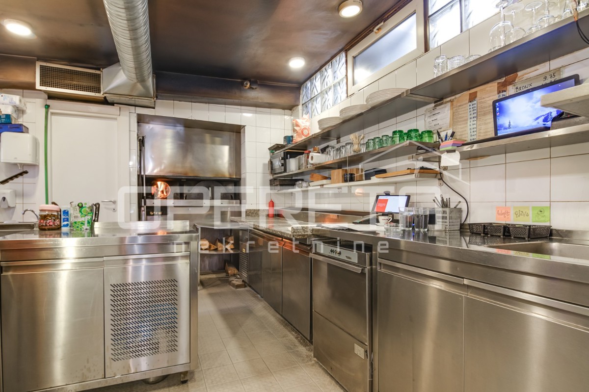 Prodaja, Ulični lokal, Centar, Maksimirska Cesta, 70m2