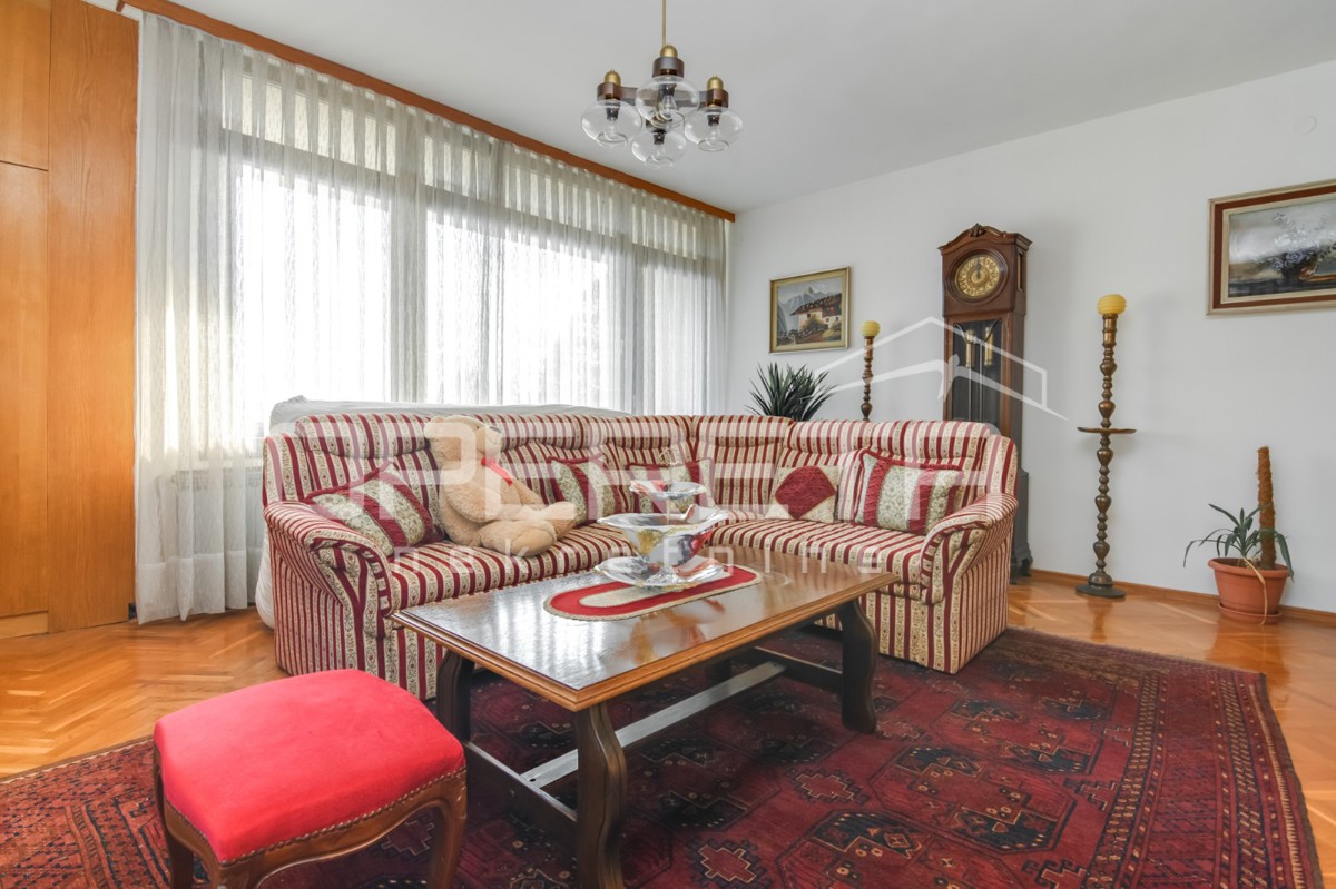 Prodaja, Hiša, Donja Stubica, Stubička Slatina, Samostojeća, 520m2