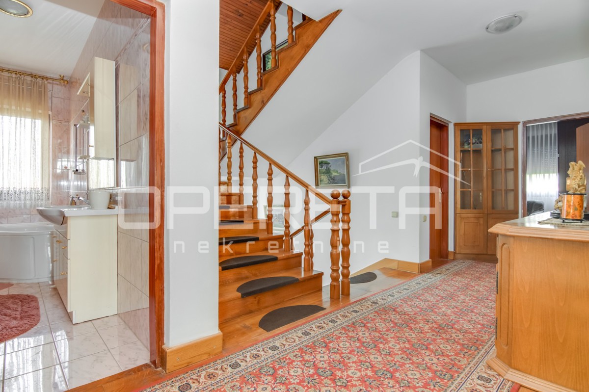 Prodaja, Hiša, Donja Stubica, Stubička Slatina, Samostojeća, 520m2