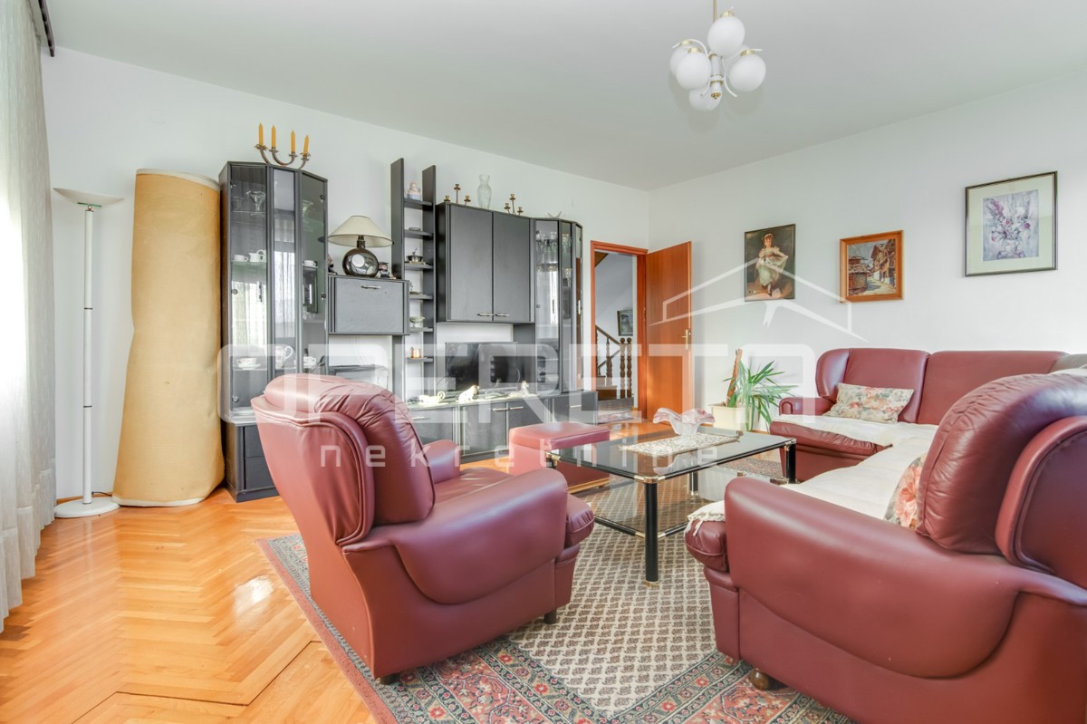 Prodaja, Hiša, Donja Stubica, Stubička Slatina, Samostojeća, 520m2