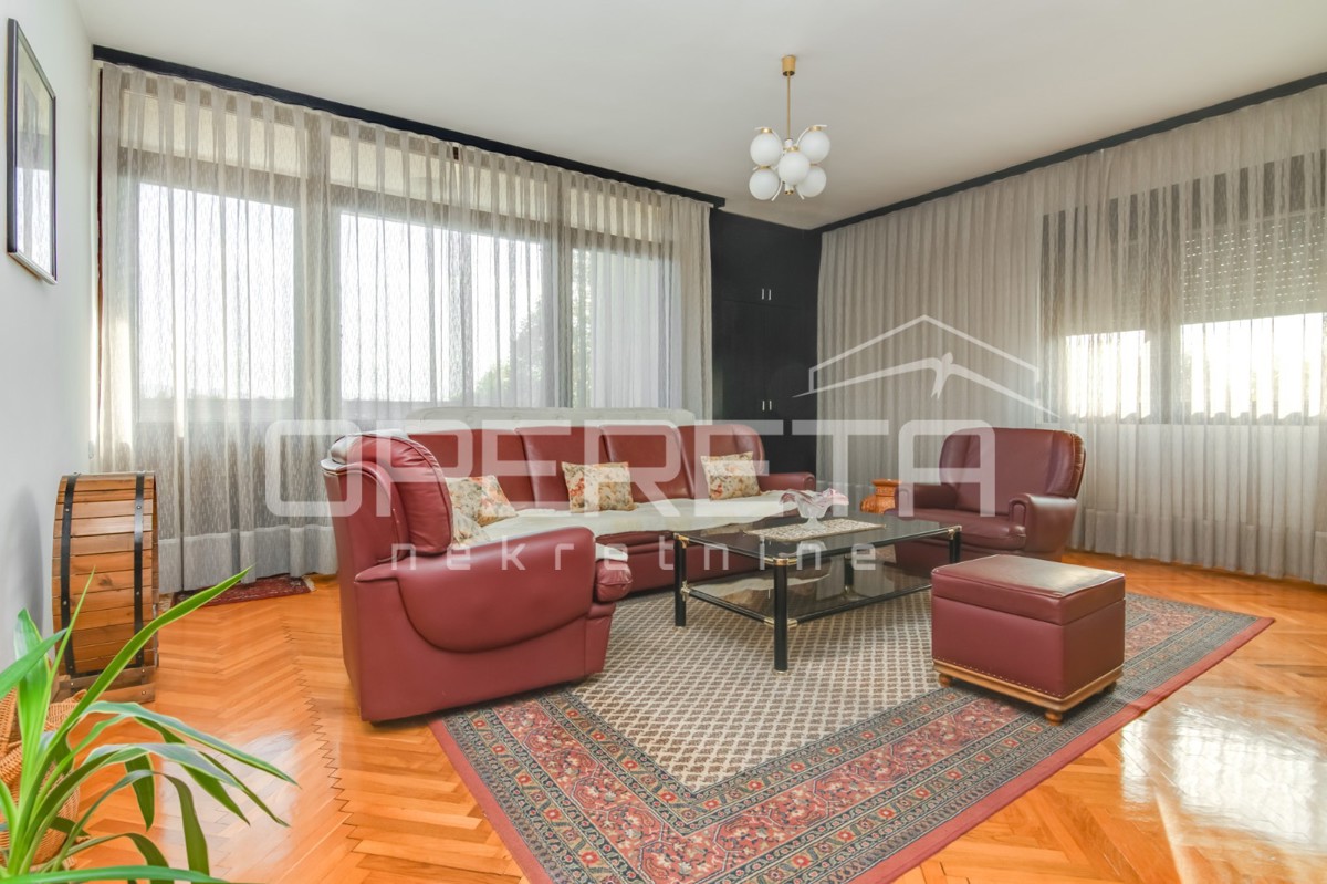 Prodaja, Hiša, Donja Stubica, Stubička Slatina, Samostojeća, 520m2