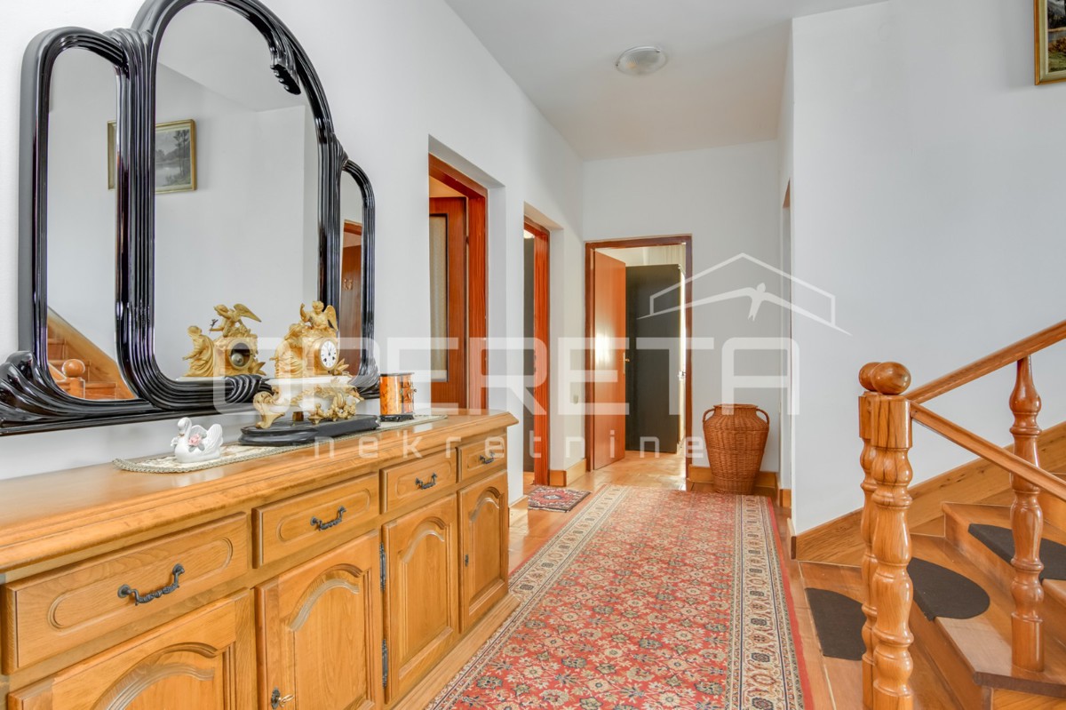 Prodaja, Hiša, Donja Stubica, Stubička Slatina, Samostojeća, 520m2