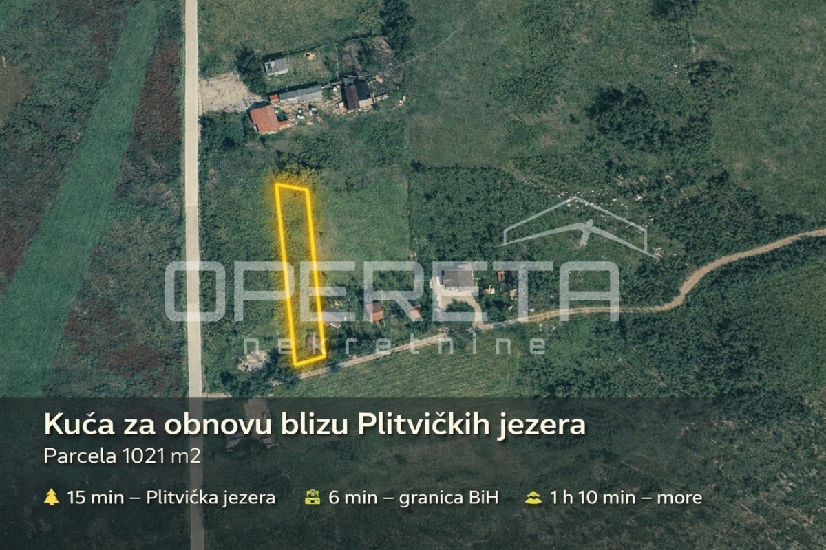 Hiša za obnovo blizu Narodnega parka Plitviška jezera, parcela 1.021 m²