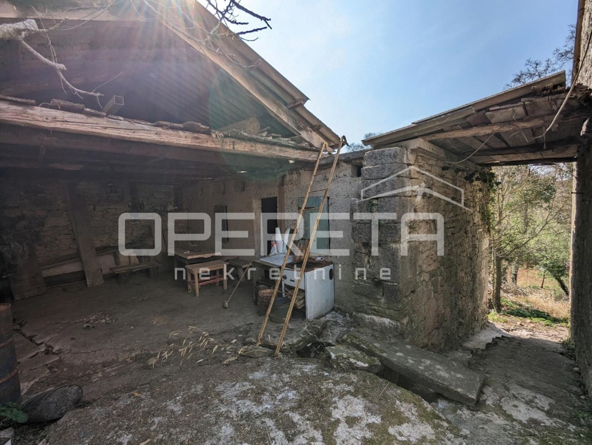 Istra, Karojba - 3 starine za adaptacijo