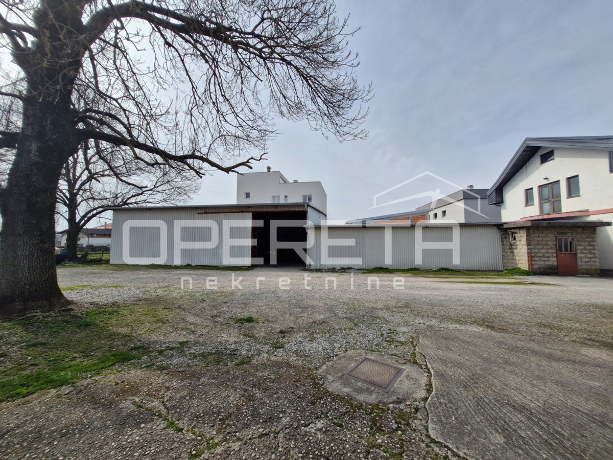 Prodaja, Poslovna zgrada, Šibice, Zagrebačka cesta, 300m2