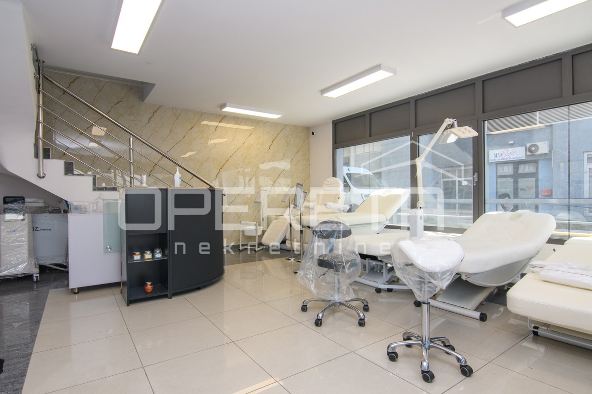 Prodaja, Ulični lokal, Knežija, Zagrebačka avenija, 341m2