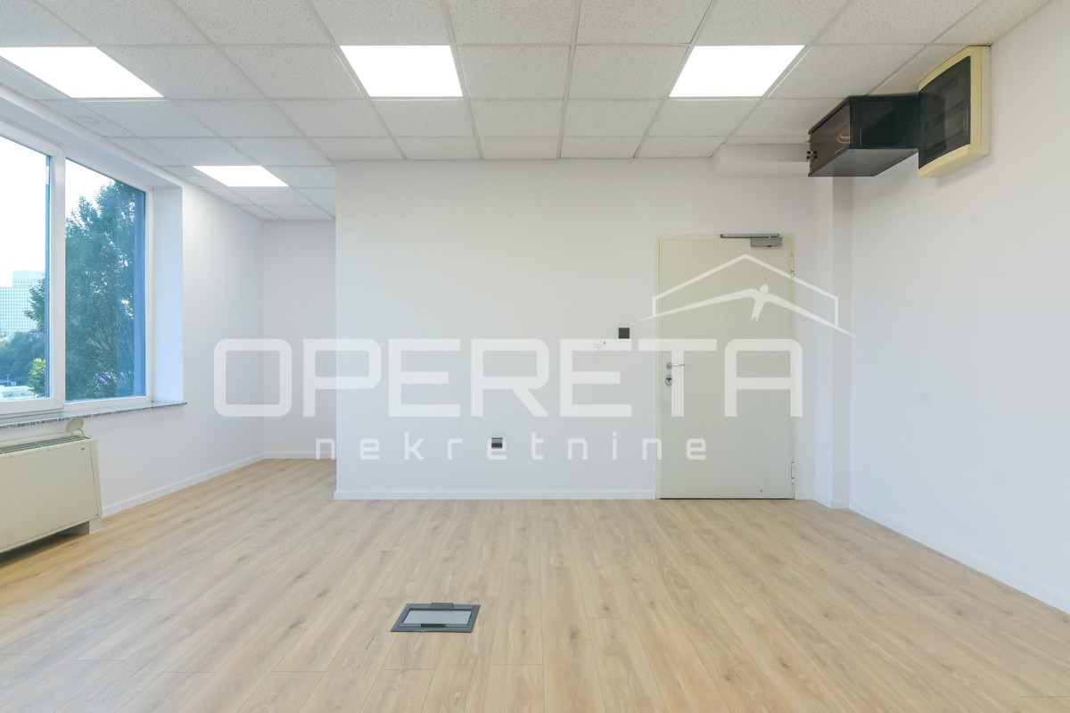 Prodaja, Ulični lokal, Knežija, Zagrebačka avenija, 341m2