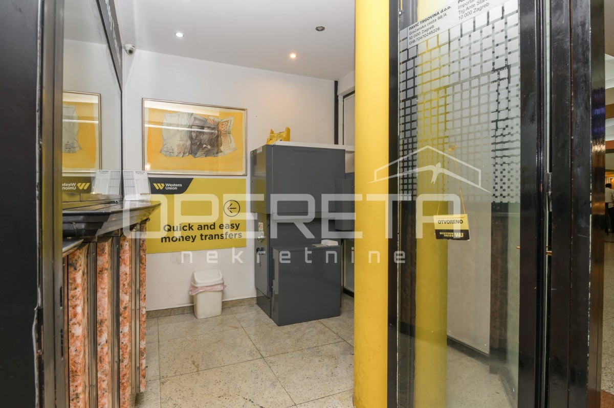 Prodaja, Ulični lokal, Centar, Trg Ante Starčevića , 26m2